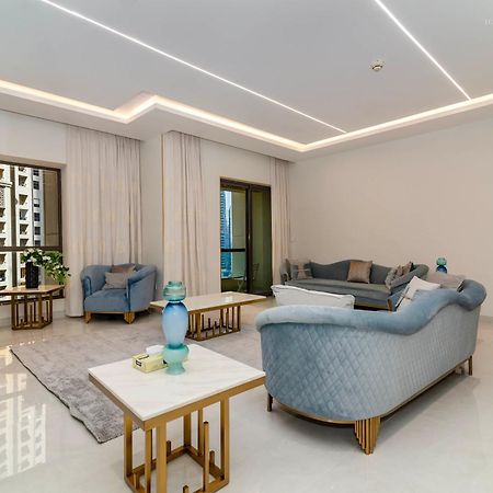 Ferienwohnung Usmans 4Bdrm Jbr Sadaf Next To Ritz Carlton Walk Dubai Exterior foto