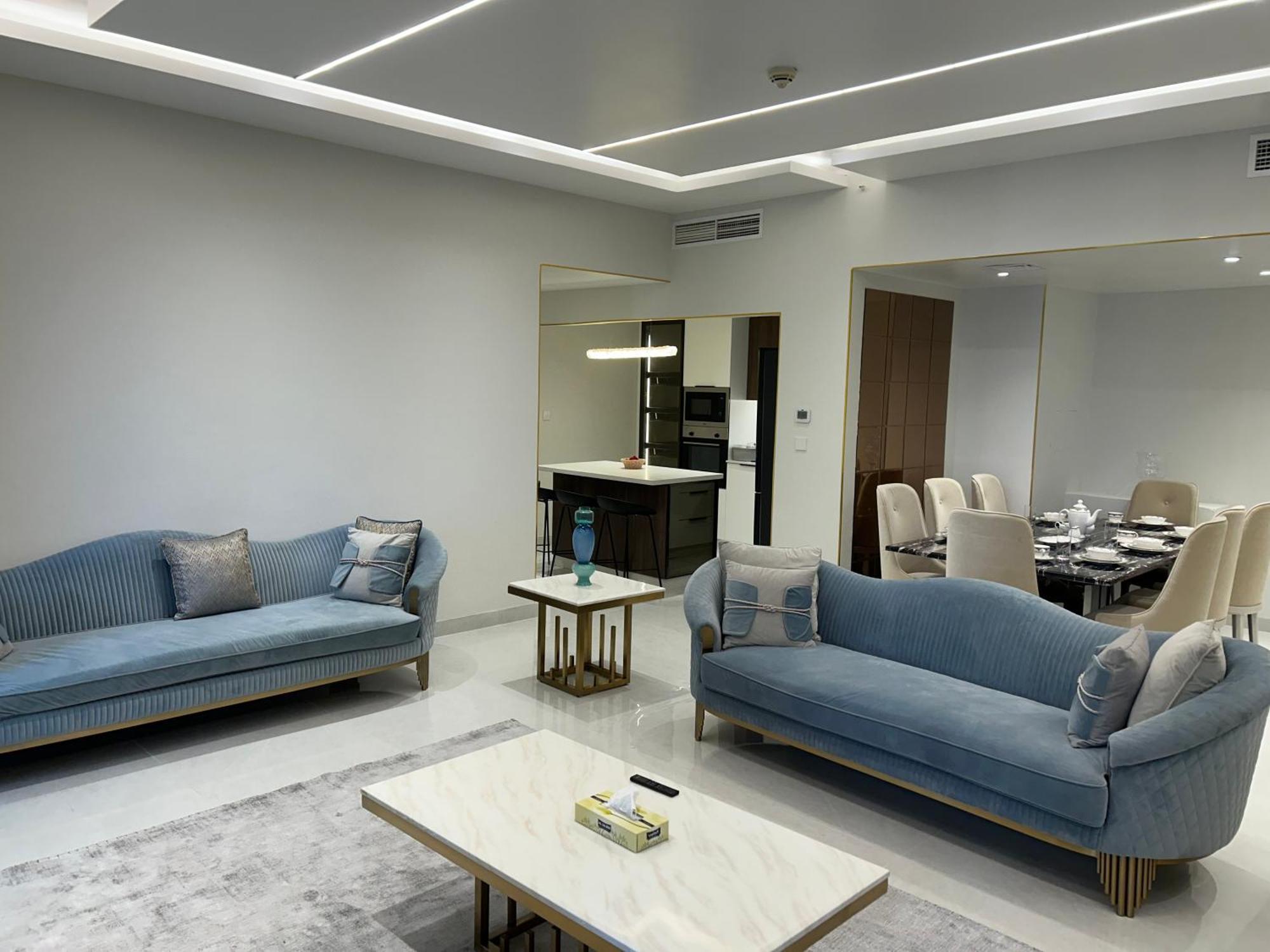 Ferienwohnung Usmans 4Bdrm Jbr Sadaf Next To Ritz Carlton Walk Dubai Exterior foto